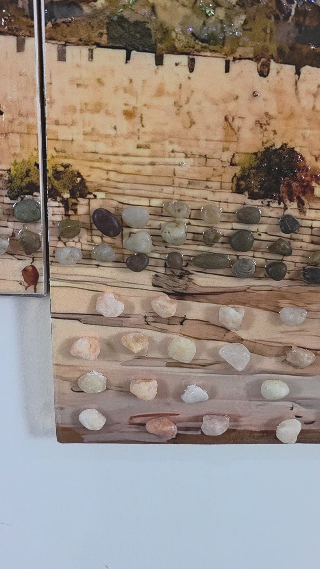 Slow-motion detailed video of Golden Dome Panel 3, the largest centre panel featuring the Dome of the Rock and the main handcrafted dimensional details.